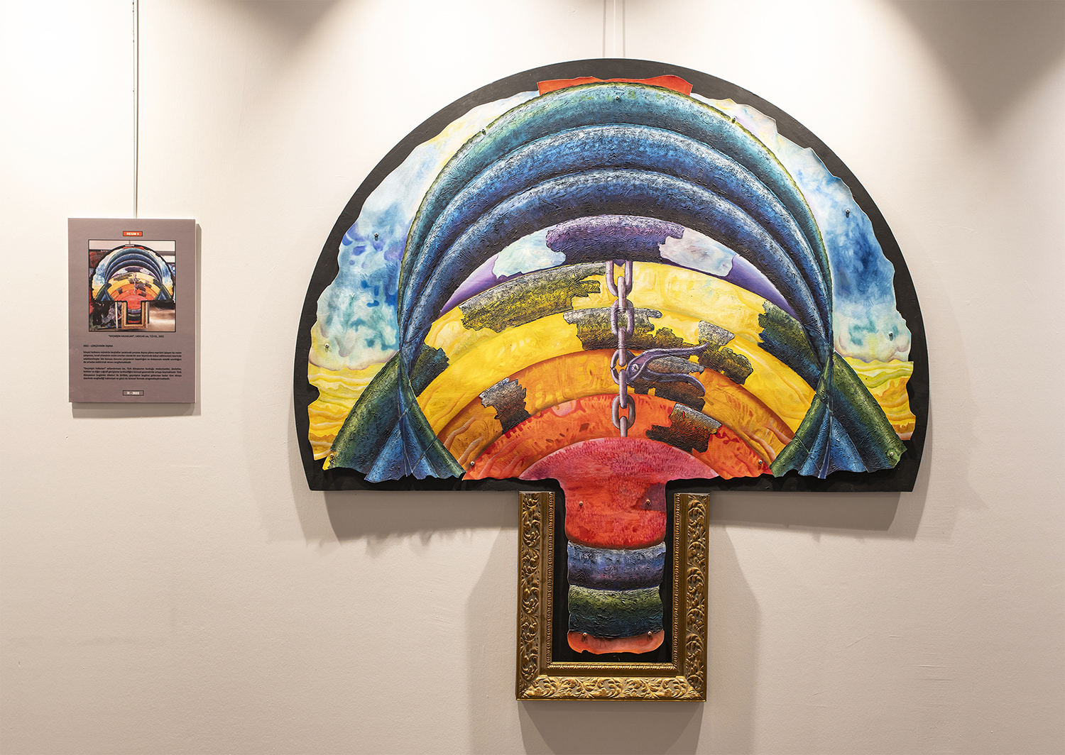 Prof.Dr. Metin EKER, Ondokuz Mayıs &Uuml;niversitesi&rsquo;nin kuruluşunun 50. Yılı m&uuml;nasebeti ile &ldquo;38/50: Retro-Perspektif&rdquo; adını verdiği bir kişisel sergi a&ccedil;tı.